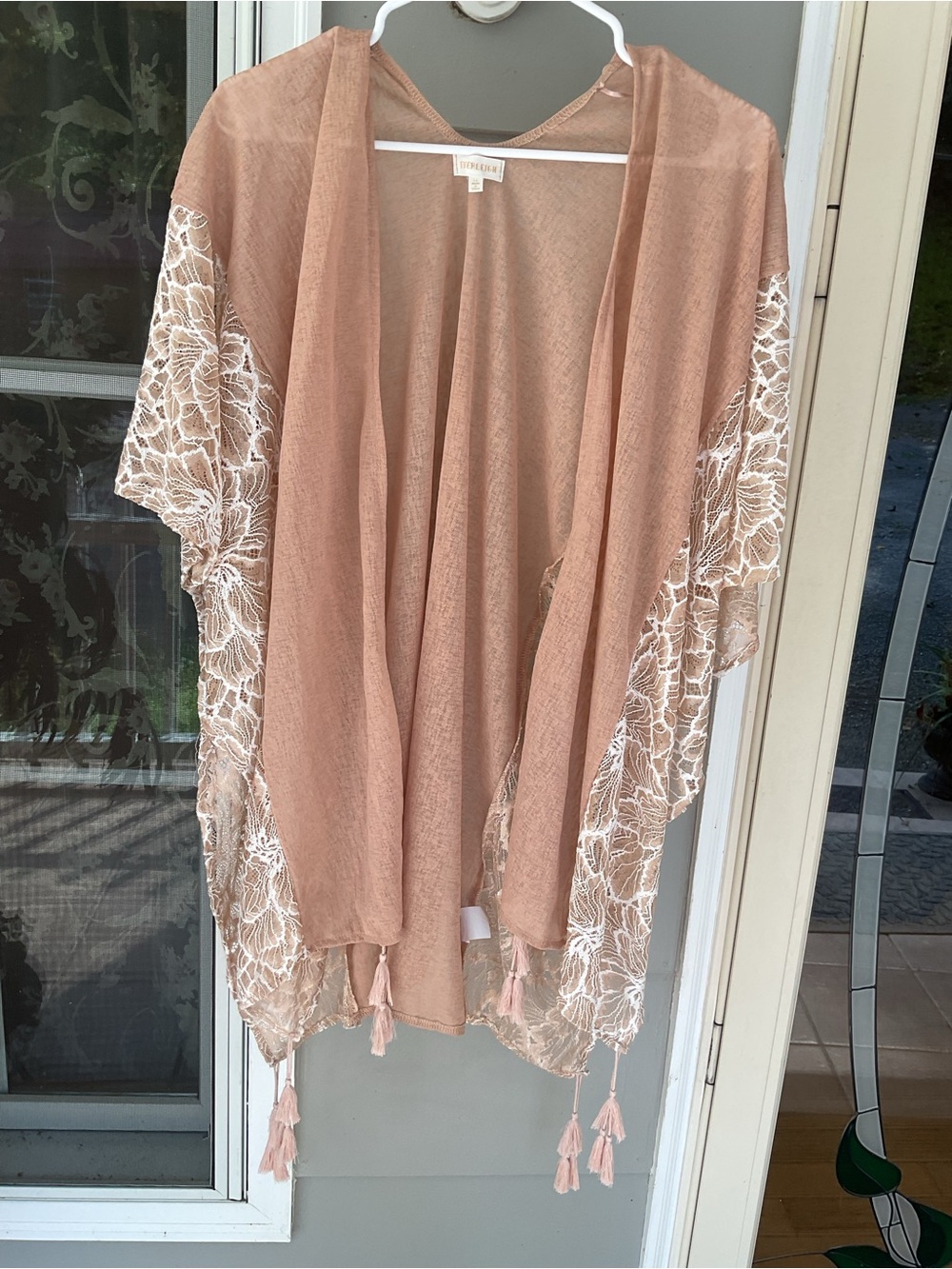 Everleigh  Size 1X Cardigan Taupe Beige Embroidered Floral Shawl W/ Fringe NWOT